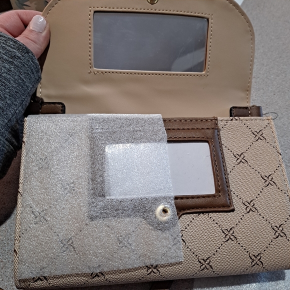 Nine West Astoria mini purse - Picture 1 of 6